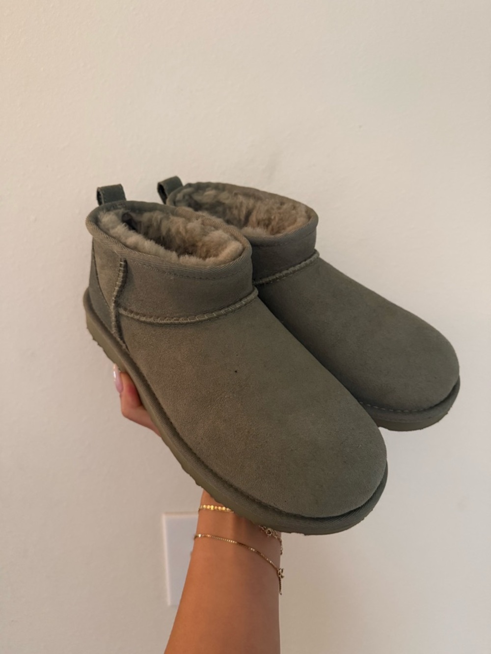 Ugg Classic Mini Boot - green, sz 8